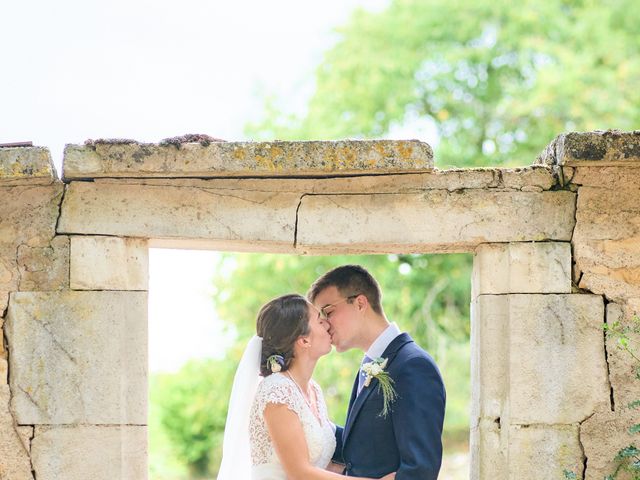 Le mariage de Gauthier et Sixtine à Merry-sur-Yonne, Yonne 1