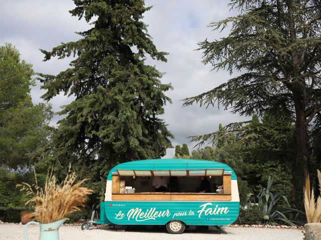 Le mariage de Christophe et Gabrielle à Orgon, Bouches-du-Rhône 41