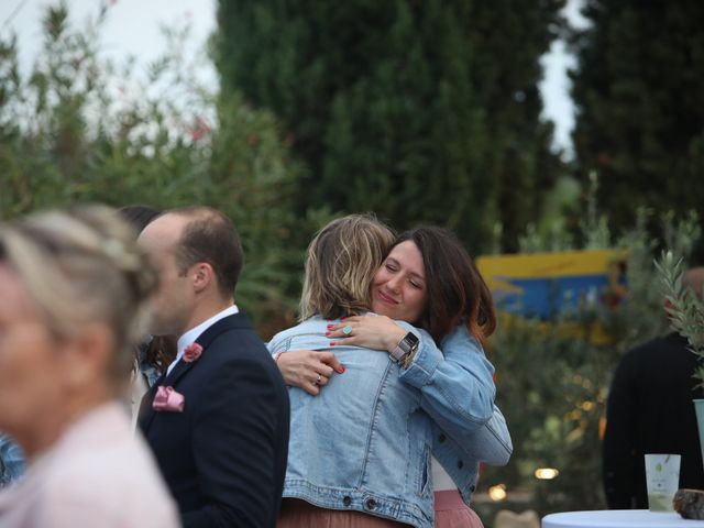 Le mariage de Christophe et Gabrielle à Orgon, Bouches-du-Rhône 61