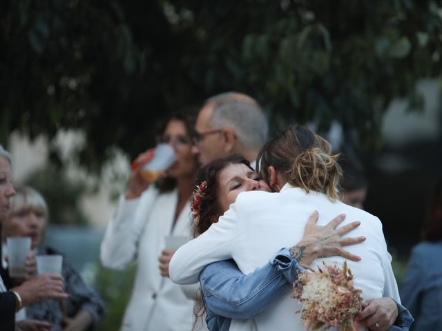 Le mariage de Christophe et Gabrielle à Orgon, Bouches-du-Rhône 63