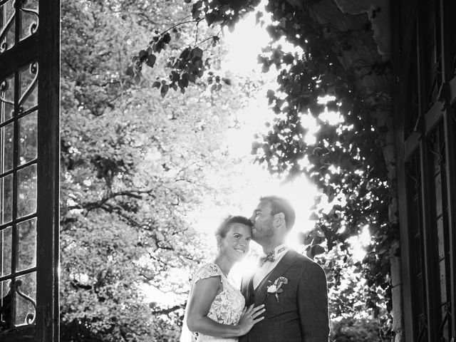 Le mariage de José et Clémence à Locmariaquer, Morbihan 59