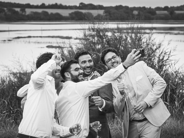 Le mariage de José et Clémence à Locmariaquer, Morbihan 76