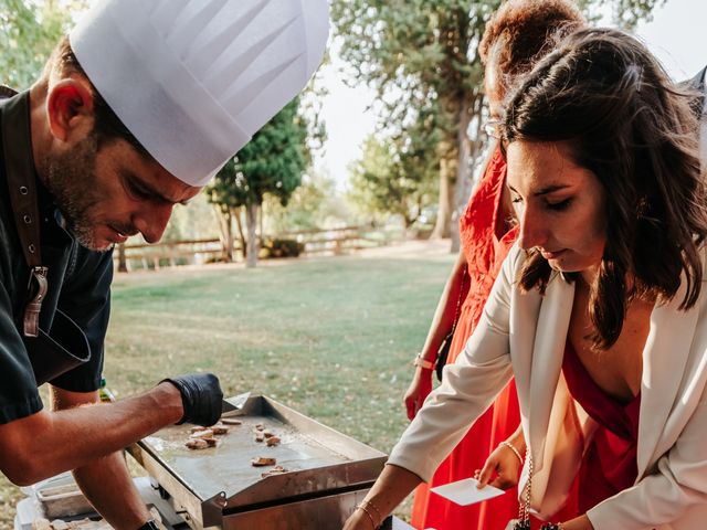 Le mariage de Yann et Alizée à Varennes, Haute-Garonne 37