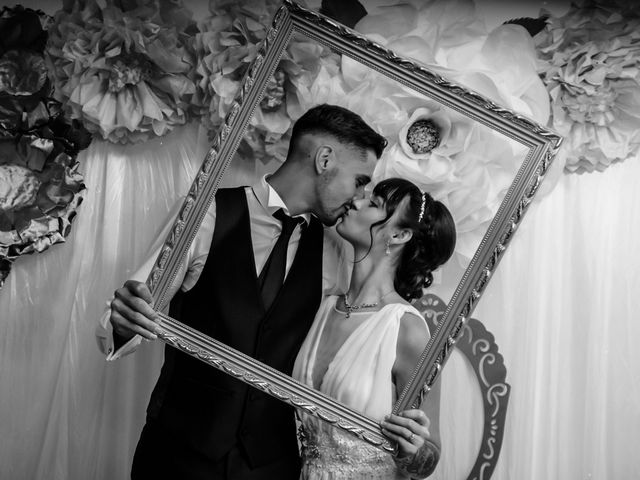 Le mariage de Cédric et Laurelenne à Le Grau-du-Roi, Gard 20