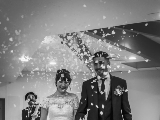 Le mariage de Cédric et Laurelenne à Le Grau-du-Roi, Gard 29