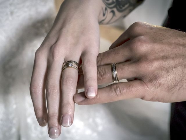 Le mariage de Cédric et Laurelenne à Le Grau-du-Roi, Gard 30