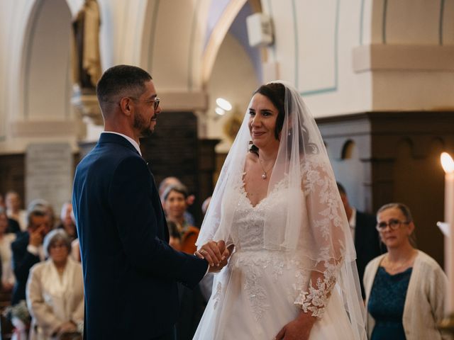 Le mariage de Yves-Benoît et Aurélie à Le Perréon, Rhône 19