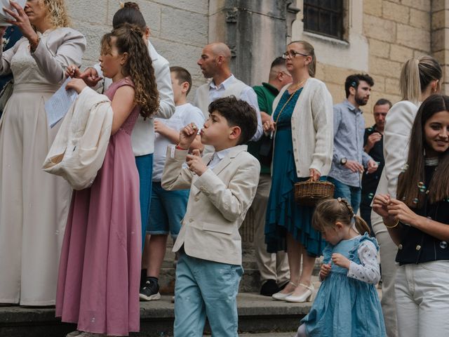 Le mariage de Yves-Benoît et Aurélie à Le Perréon, Rhône 22