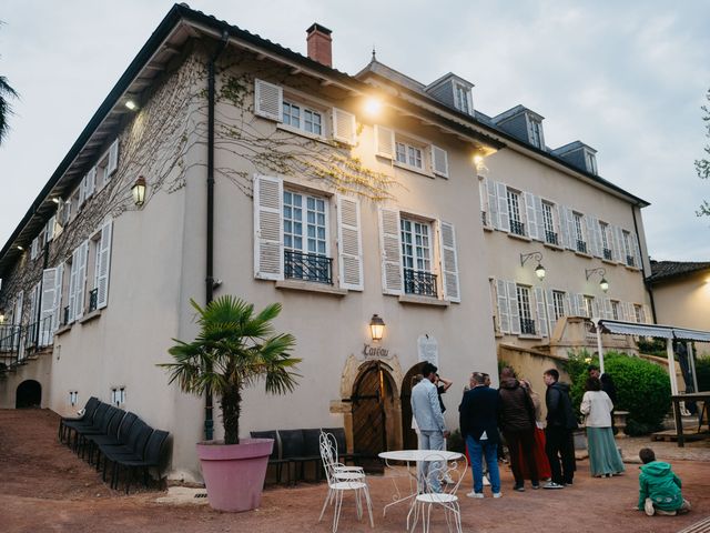 Le mariage de Yves-Benoît et Aurélie à Le Perréon, Rhône 29