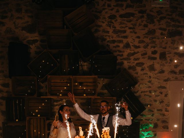 Le mariage de Yves-Benoît et Aurélie à Le Perréon, Rhône 38