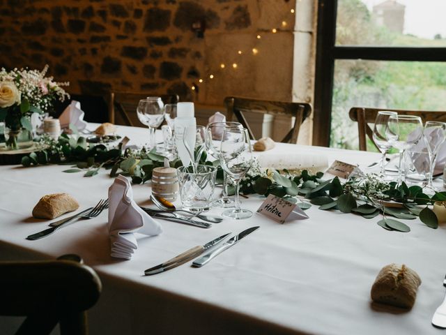 Le mariage de Yves-Benoît et Aurélie à Le Perréon, Rhône 40