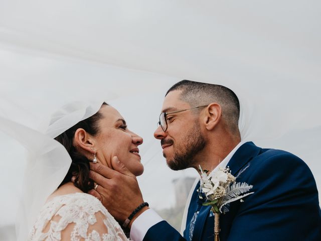 Le mariage de Yves-Benoît et Aurélie à Le Perréon, Rhône 51