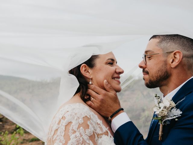 Le mariage de Yves-Benoît et Aurélie à Le Perréon, Rhône 52