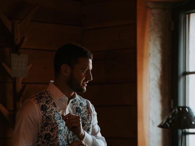 Le mariage de Aurélien et Emma à Saint-Marcel-Bel-Accueil, Isère 7