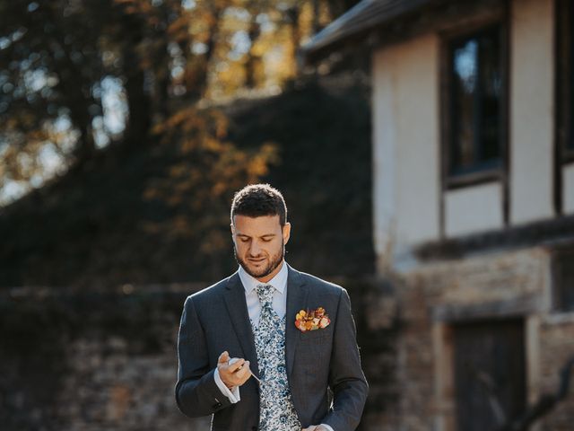 Le mariage de Aurélien et Emma à Saint-Marcel-Bel-Accueil, Isère 8