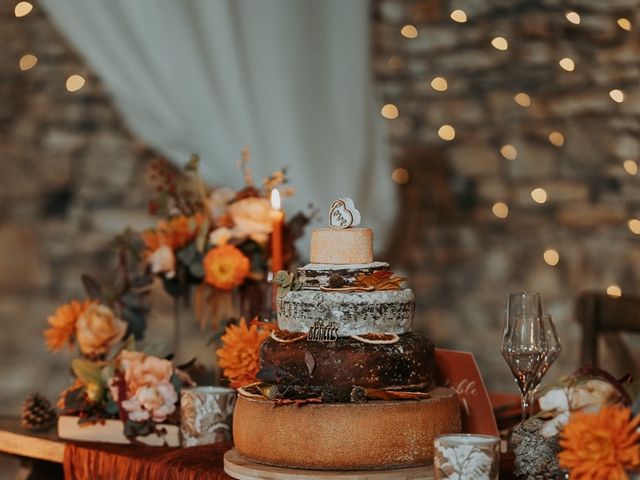 Le mariage de Aurélien et Emma à Saint-Marcel-Bel-Accueil, Isère 28