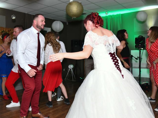 Le mariage de Benjamin et Cindy à Vedène, Vaucluse 53