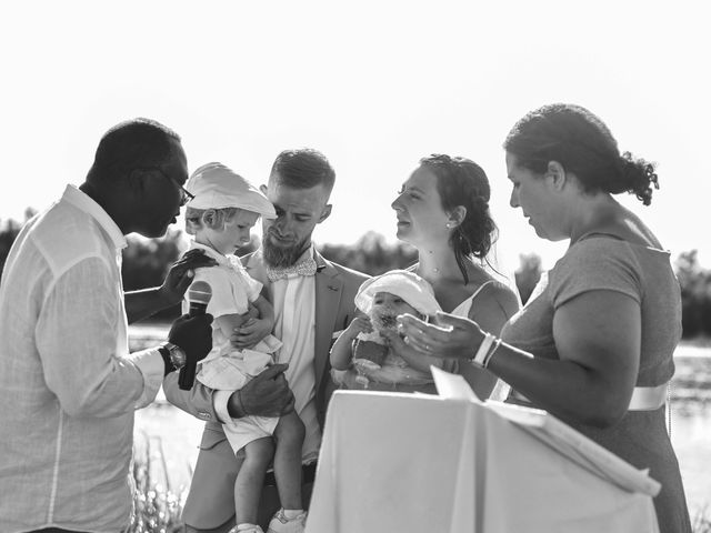 Le mariage de Bastien et Rachel à Arles, Bouches-du-Rhône 24