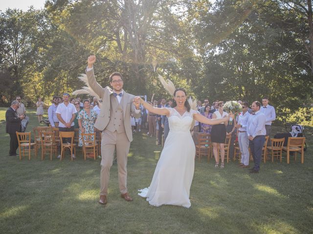 Le mariage de Aymerick et Marine à Romorantin-Lanthenay, Loir-et-Cher 12