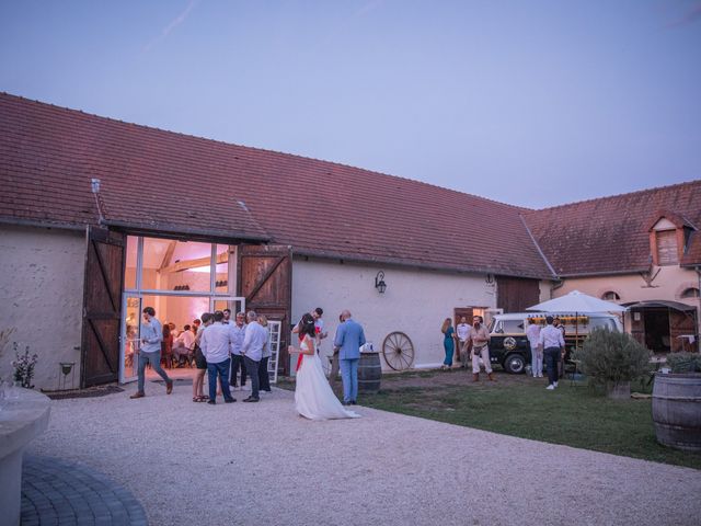 Le mariage de Aymerick et Marine à Romorantin-Lanthenay, Loir-et-Cher 44