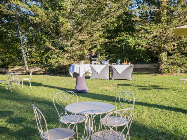 Le mariage de Arnaud et Julie à Chasseneuil-du-Poitou, Vienne 13