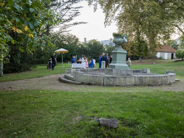 Le mariage de Arnaud et Julie à Chasseneuil-du-Poitou, Vienne 21