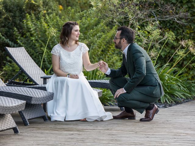 Le mariage de Arnaud et Julie à Chasseneuil-du-Poitou, Vienne 25