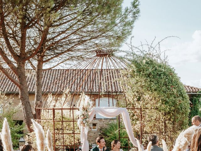 Le mariage de Anthony et Fanny à Puycelci, Tarn 16