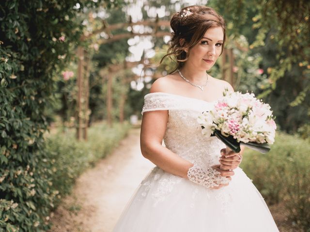 Le mariage de Jérôme et Angélique à Pont-Sainte-Maxence, Oise 23