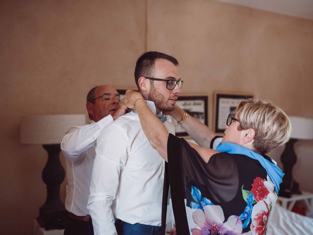 Le mariage de Benjamin et Charlotte à Robion, Vaucluse 8