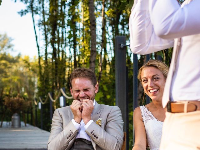 Le mariage de Thomas et Delphine à Bordeaux, Gironde 98