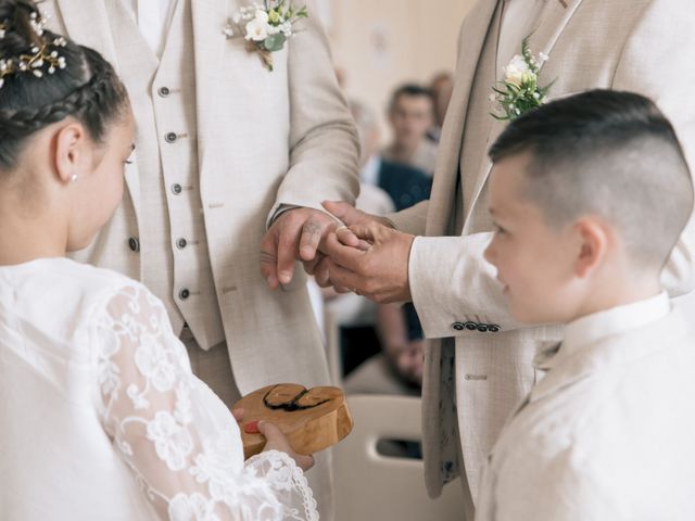 Le mariage de Valentin et Damien à Aix-en-Othe, Aube 50