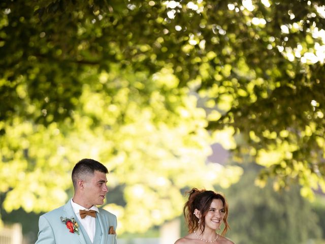 Le mariage de Gillian et Myriam  à Saint-Sulpice-le-Guérétois, Creuse 44