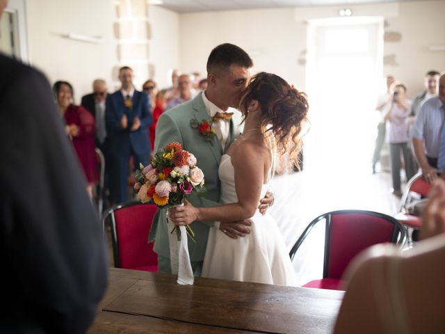Le mariage de Gillian et Myriam  à Saint-Sulpice-le-Guérétois, Creuse 48