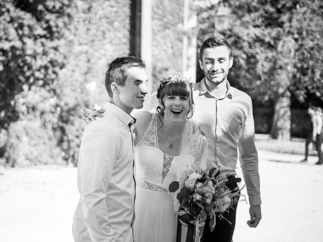 Le mariage de Romain et Stéphanie à Saint-Laurent-de-la-Prée, Charente Maritime 31