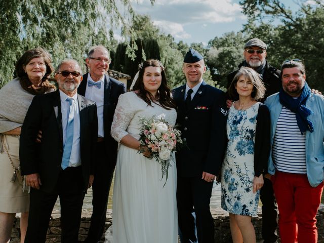 Le mariage de Joshua et Géraldine à Piolenc, Vaucluse 30