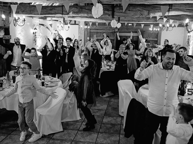 Le mariage de Valentin et Cassiopée à Bussy-Saint-Georges, Seine-et-Marne 23