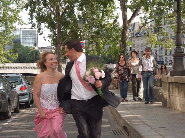 Le mariage de Cyril et Katia à Paris, Paris 19