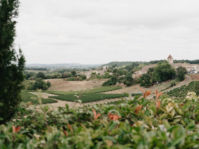 Le mariage de Julien et Sophie à Saint-Vincent-de-Pertignas, Gironde 17