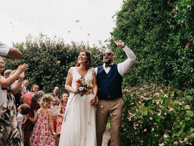 Le mariage de Julien et Sophie à Saint-Vincent-de-Pertignas, Gironde 36