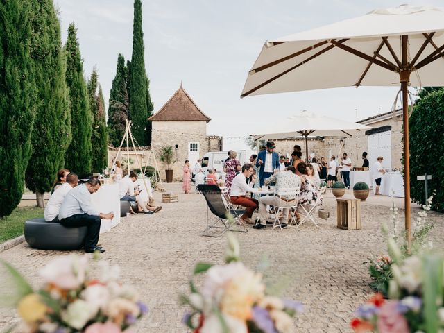 Le mariage de Julien et Sophie à Saint-Vincent-de-Pertignas, Gironde 48