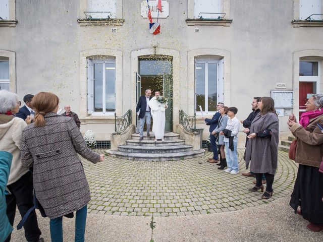 Le mariage de Laurent et Fabienne à Pleumartin, Vienne 5