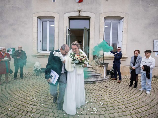 Le mariage de Laurent et Fabienne à Pleumartin, Vienne 6