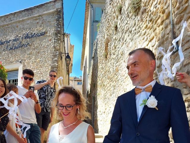 Le mariage de Ludovic  et Emilie  à Valréas, Vaucluse 1