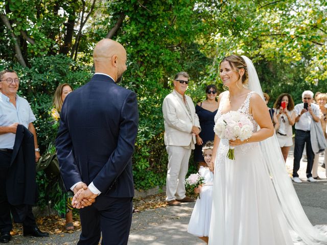 Le mariage de Marion et Nicolas à Marseille, Bouches-du-Rhône 23