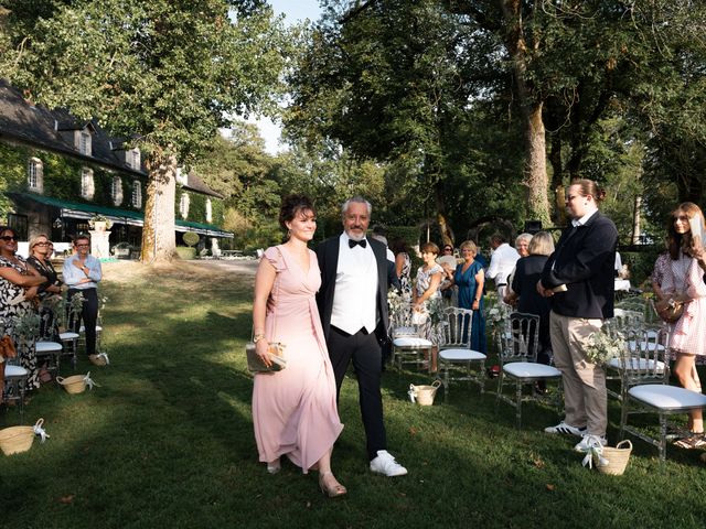 Le mariage de Virginie et Gilles à Saint-Amand-de-Coly, Dordogne 19