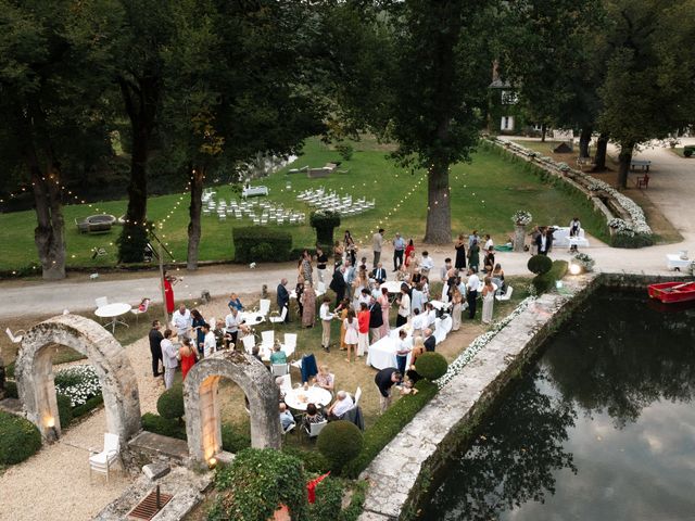 Le mariage de Virginie et Gilles à Saint-Amand-de-Coly, Dordogne 42