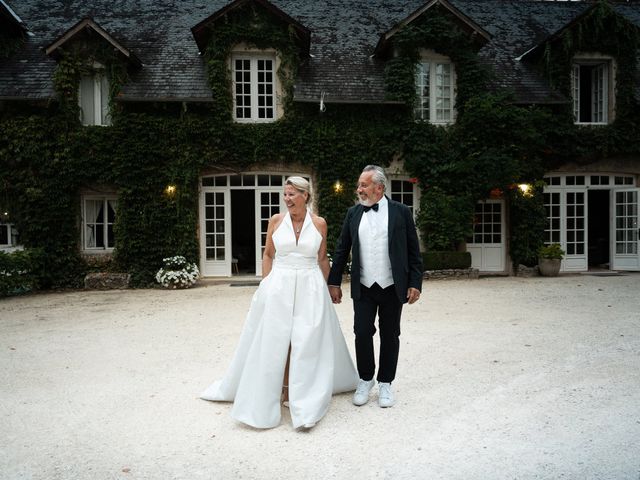 Le mariage de Virginie et Gilles à Saint-Amand-de-Coly, Dordogne 44