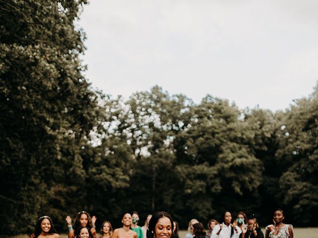 Le mariage de Kevin et Elise  à Sens, Yonne 25