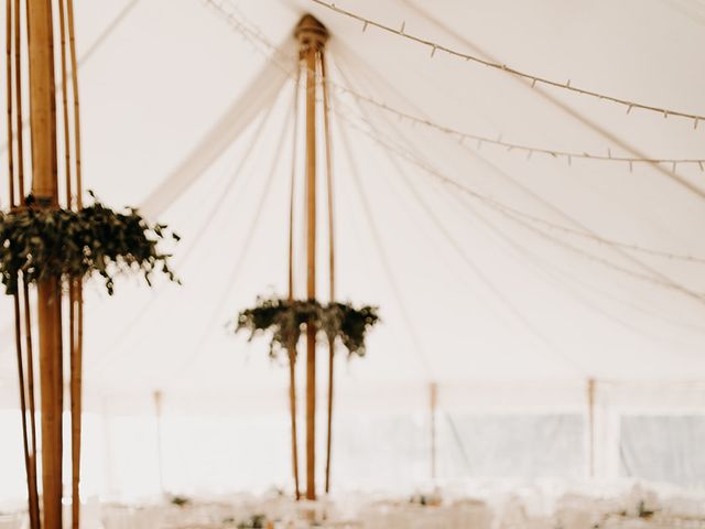 Le mariage de Kevin et Elise  à Sens, Yonne 64